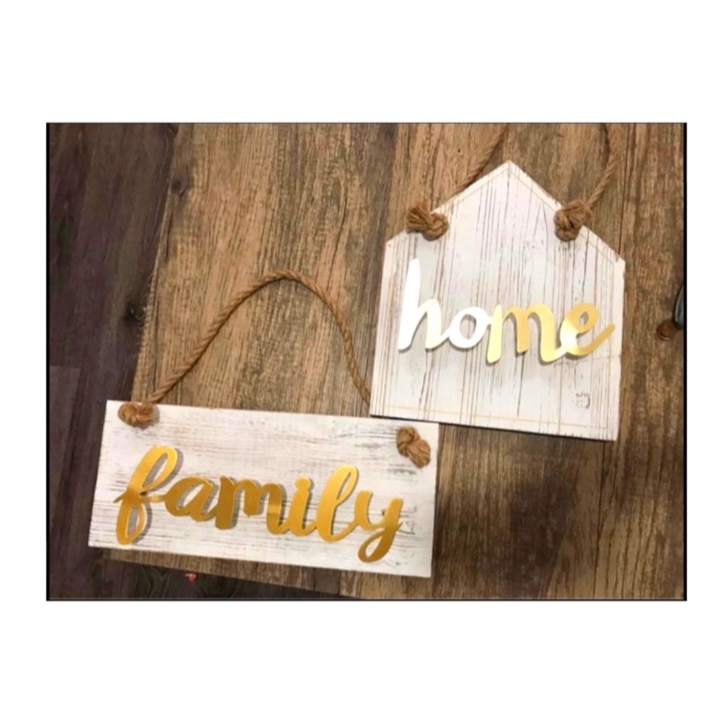 2 Home/Family Hanging Decor Signs For Home